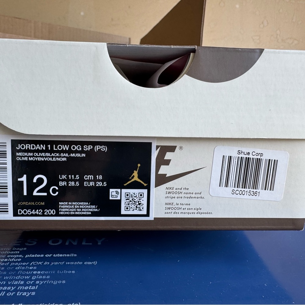 New Nike Jordan Travis Scott shoes 12C - Picture 3 of 6